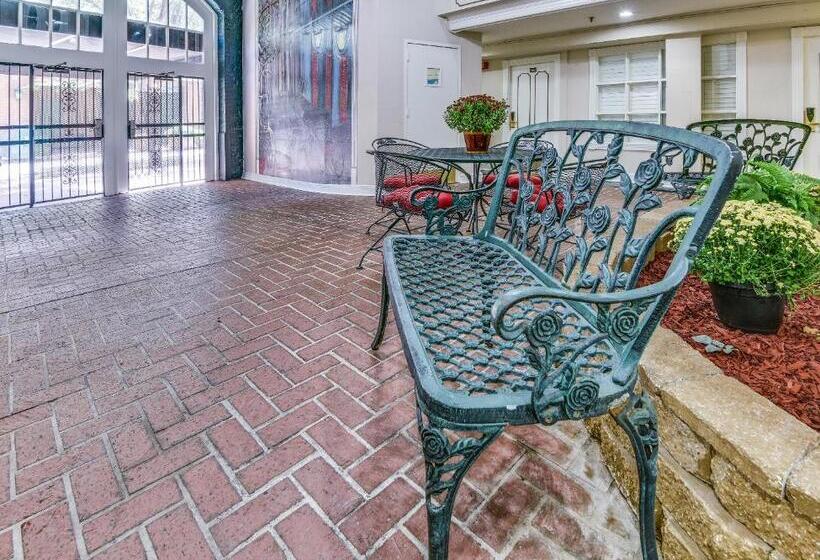 Estúdio standard Cama King, Plaza Suites Downtown New Orleans