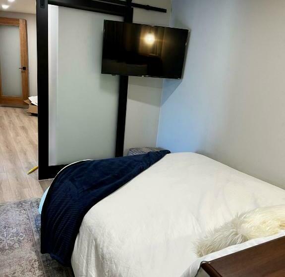 Студия Deluxe, New Modern Apt W/pool & Hot Tub In Nature