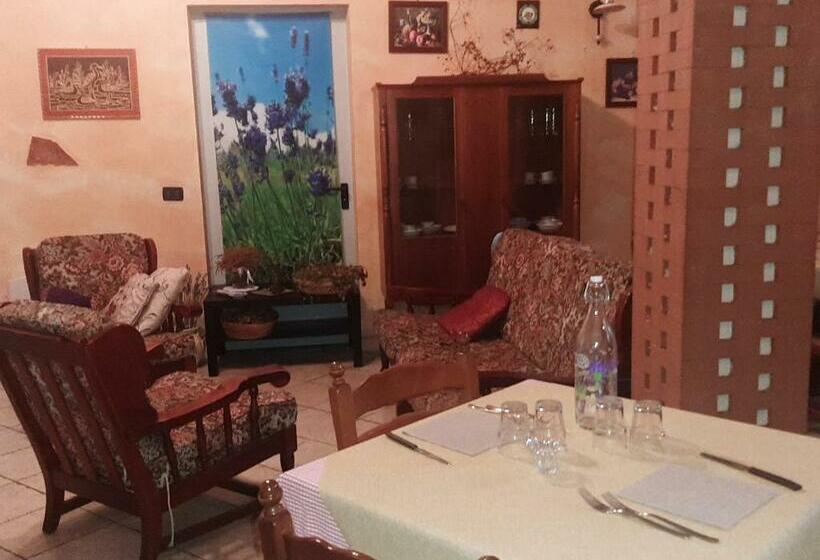Номер Стандарт, Residenza Rurale L Antico Castagneto