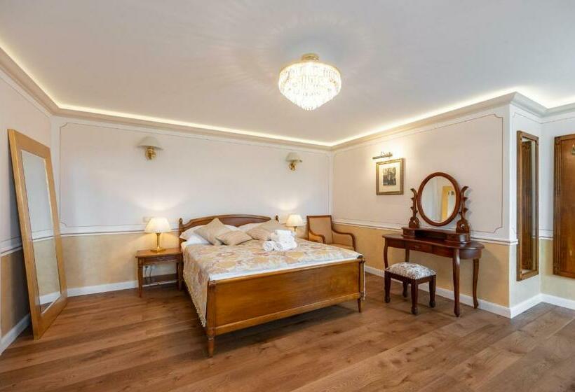 Номер Deluxe, Zámeček   Chateau Lány   Depandance Stroodel