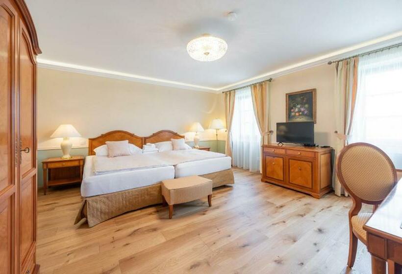 Номер Стандарт, Zámeček   Chateau Lány   Depandance Stroodel