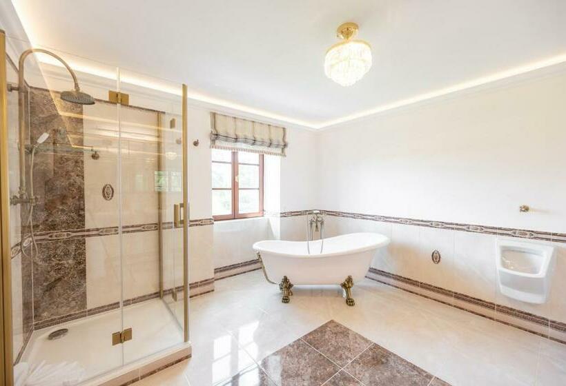 Номер Deluxe, Zámeček   Chateau Lány   Depandance Stroodel
