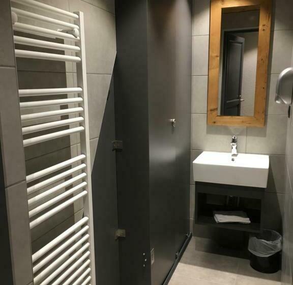 Номер Стандарт, Moontain Hostel