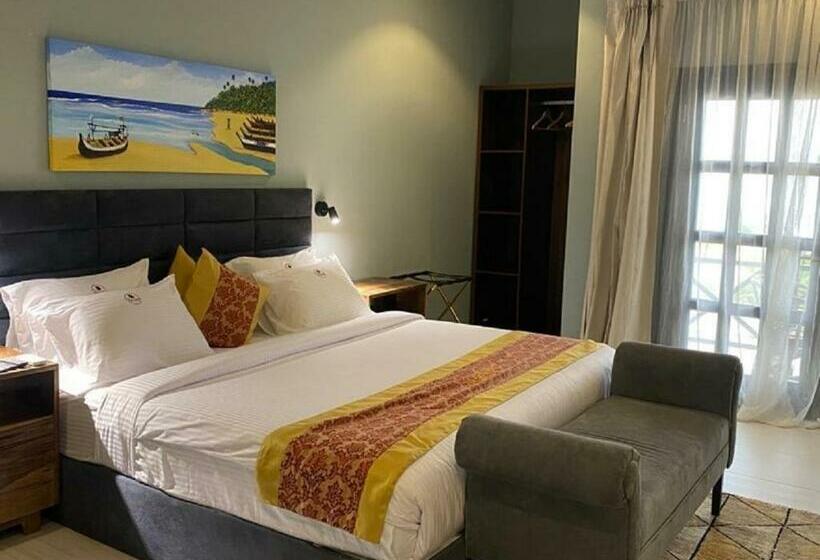 套房带园景, Breezes Beach Resort