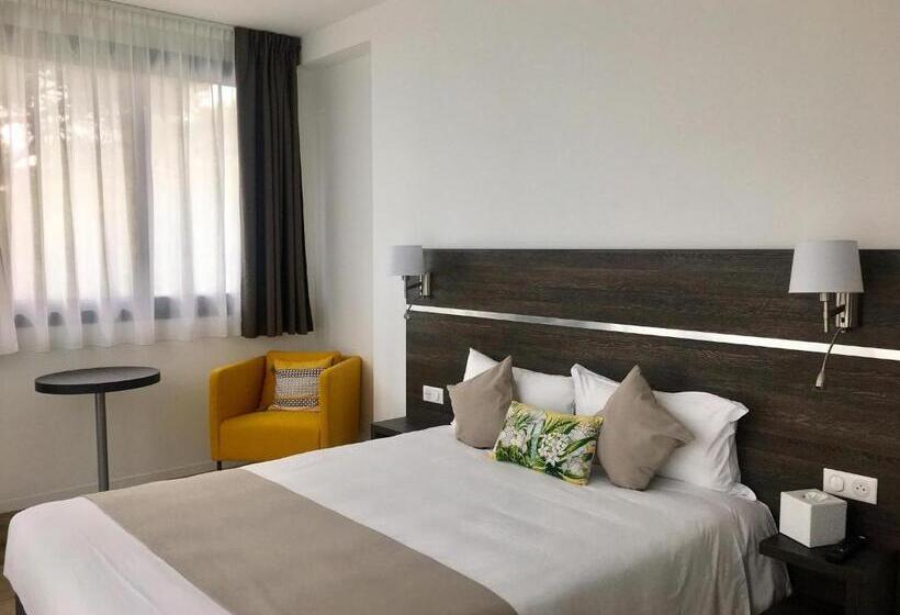 Люкс Престиж, Appart  Hotel La Girafe Marseille Est   Porte D Aubagne