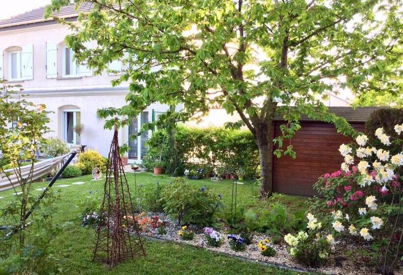 Люкс Повышенной Комфортности, Les Suites Champenoises