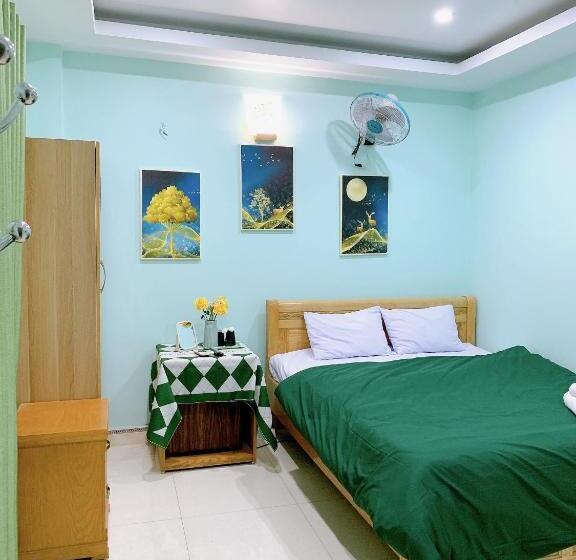 اتاق لوکس با تخت بزرگ, Bao Long Guest House
