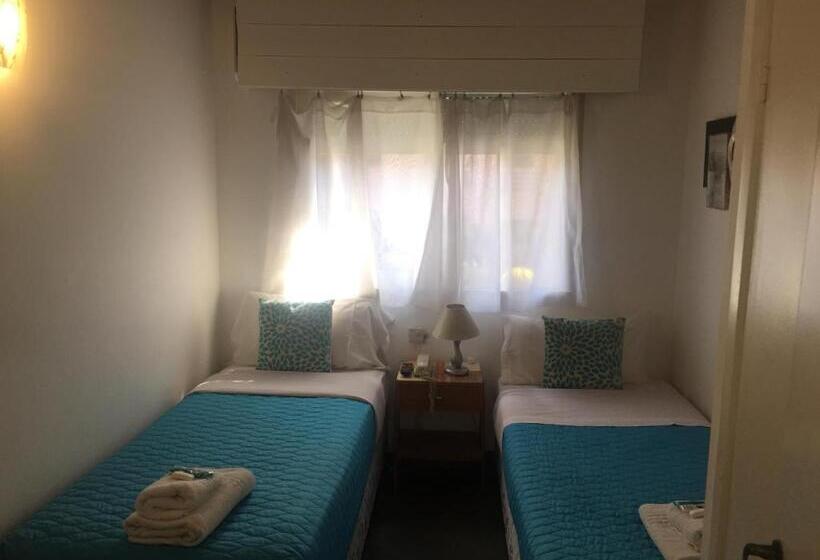 이코노미 룸, Berlin Pinamar