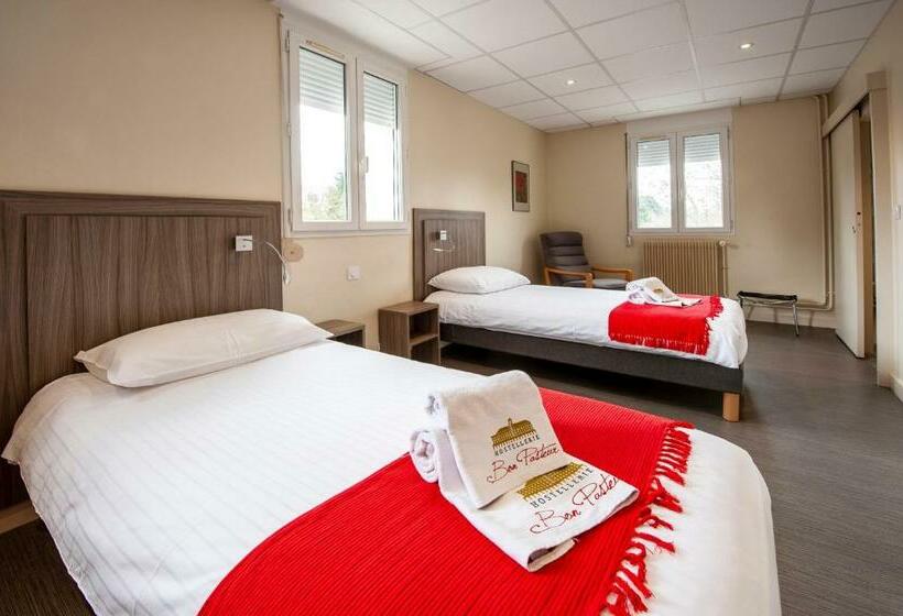 Номер Премиум, Hostellerie Bon Pasteur
