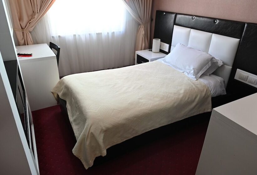 غرفة قياسية فردية, Liss