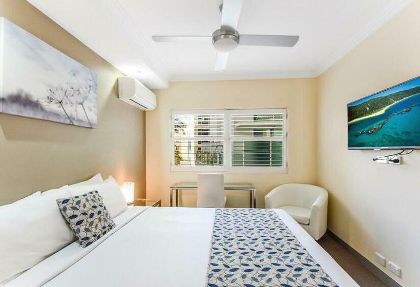 Escritório Estándar, Redvue Holiday Apartments