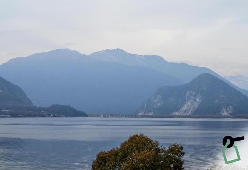 Номер Deluxe с Балконом, Hotiday Hotel Verbania