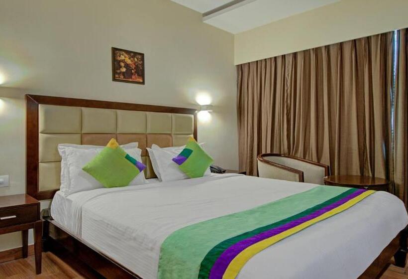 스탠다드 룸, Treebo Alankar Inn