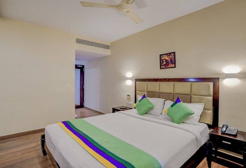 스탠다드 룸, Treebo Alankar Inn