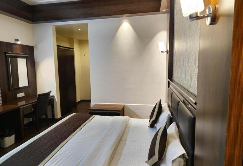 Quarto Deluxe, Prime Safari