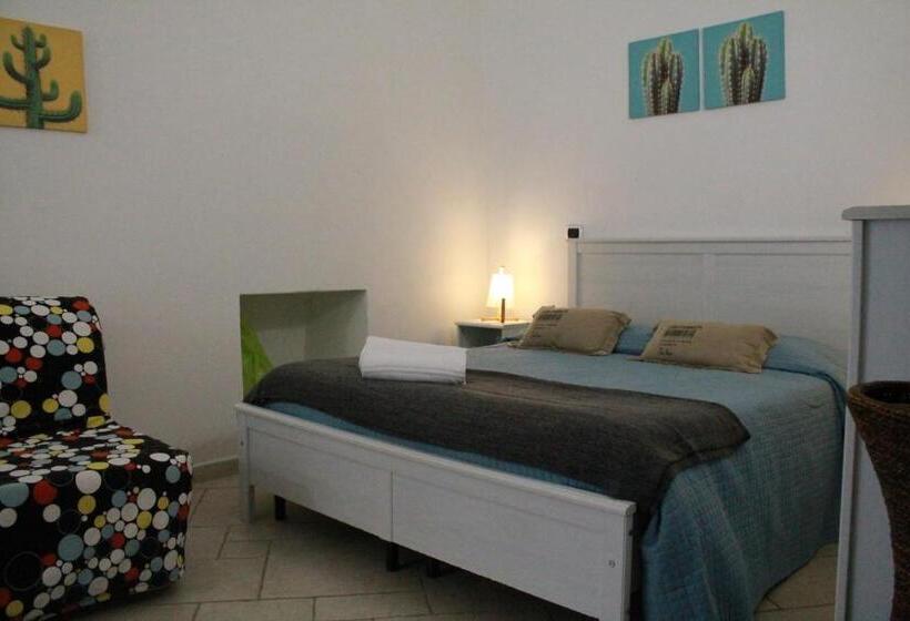 Quarto Estandar, Mamma Maria 2010