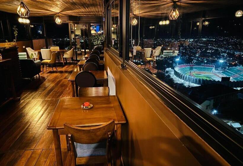 سوئیت با تخت بزرگ, Amontana Luxury Hôtel
