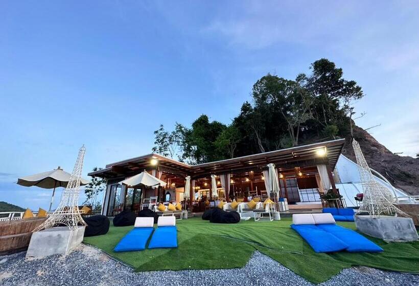 Standard Tent, 7 Heaven Camping Lanta