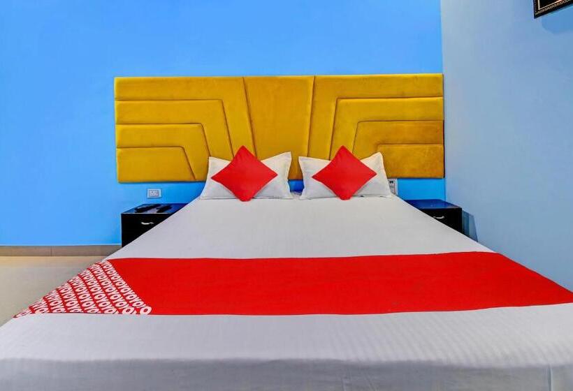 Трехместный Номер Классика, Oyo Flagship Royal Star Residency
