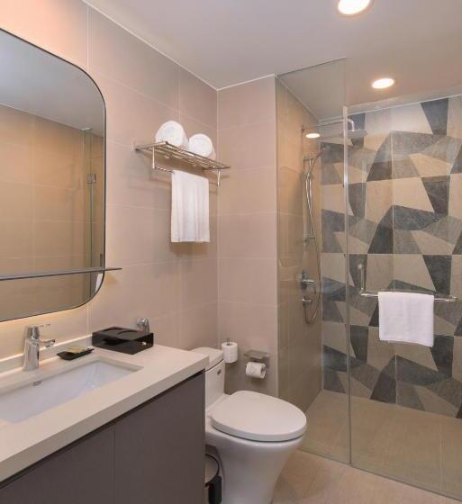 Апартаменты Премиум 1 Спальня, Citadines Roces Quezon City