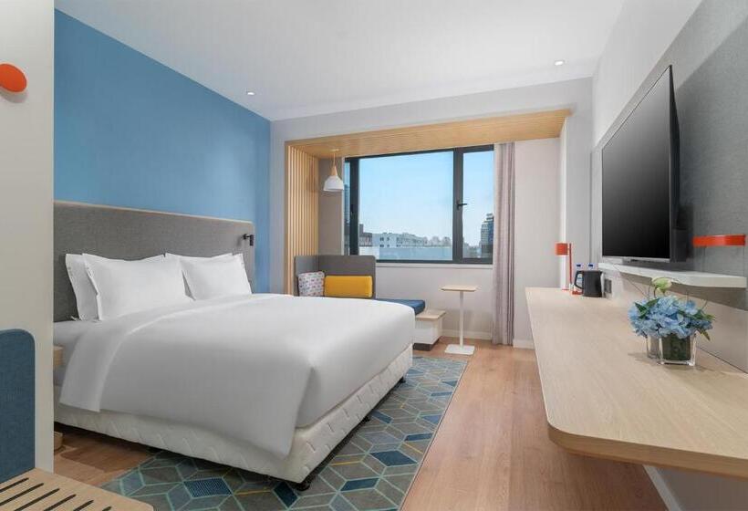 장애인을 위한 킹사이즈 침대 스탠다드 룸, Holiday Inn Express Dandong City Center, An Ihg