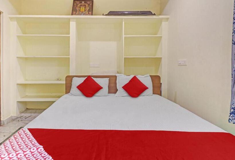 Трехместный Номер Классика, Oyo Flagship Bgs Guest House