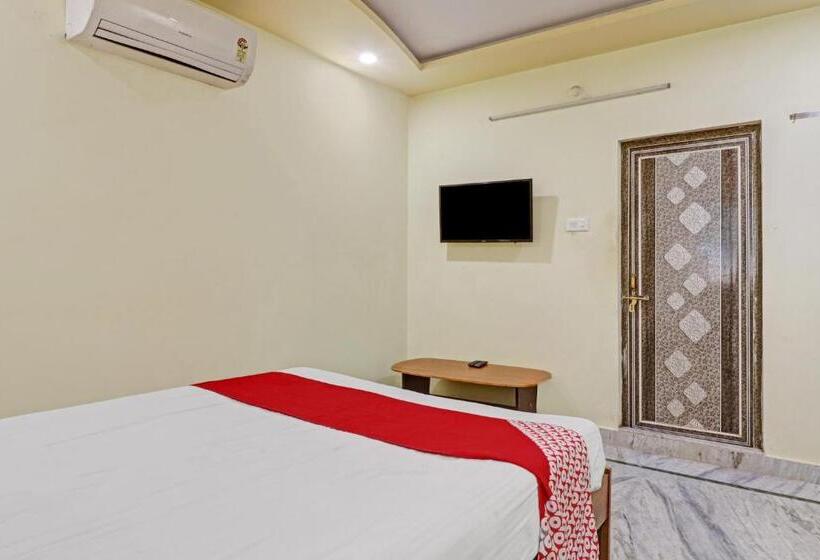 Трехместный Номер Классика, Oyo Flagship Bgs Guest House