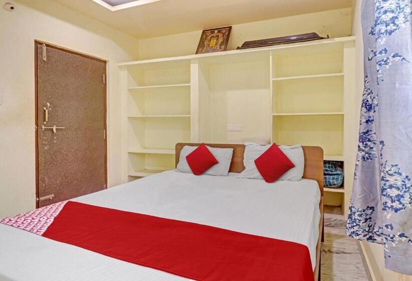 Трехместный Номер Классика, Oyo Flagship Bgs Guest House