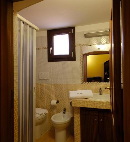 Quarto Estandar, Villa Musica