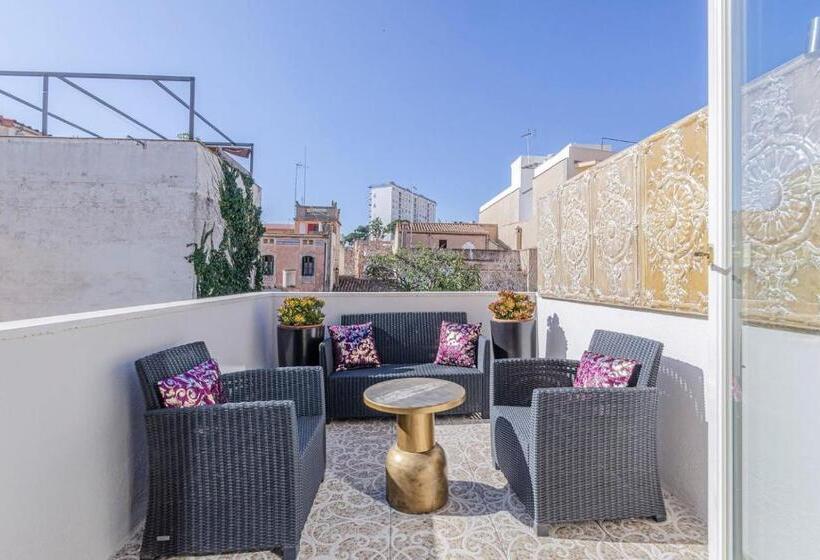 سوئیت جونیور با تراس, El Petit Palauet