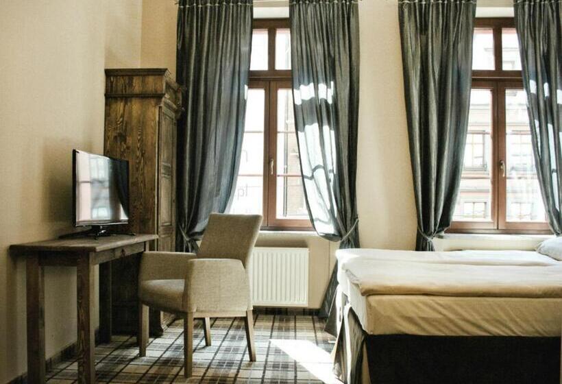 スタンダードルーム, Five Stars Bed&breakfast