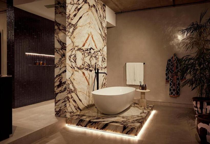 프레지덴셜 스위트, Hallmark Hotel By Bon Hotels