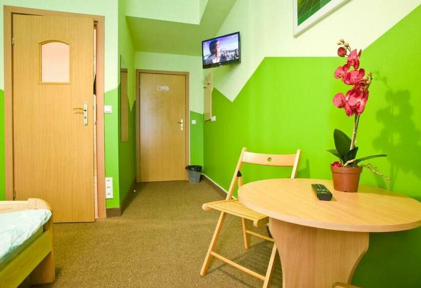 Номер Стандарт, Moon Hostel Kraków