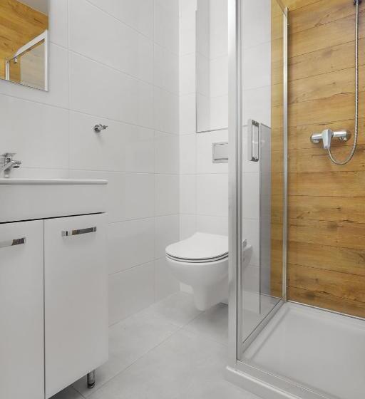 Четырехместный Номер Стандарт, Moon Hostel Kraków