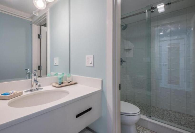 Номер Стандарт Вид на Море, Pelham House Resort