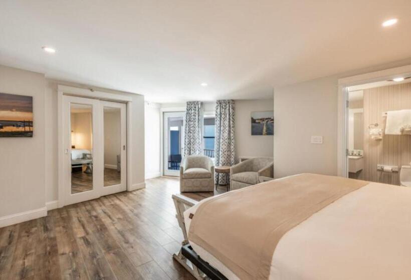 Люкс Кровать Кинг, Pelham House Resort