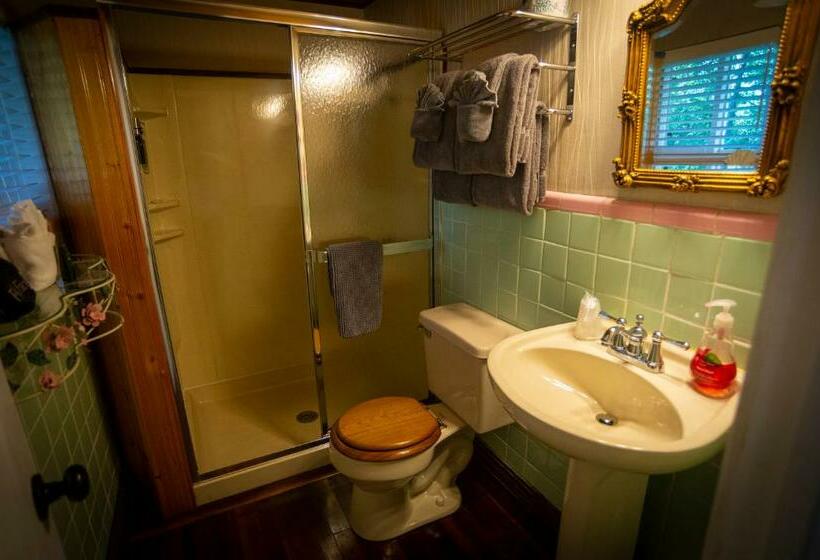 오두막, Sherwood Court Cottages & Guest Rooms