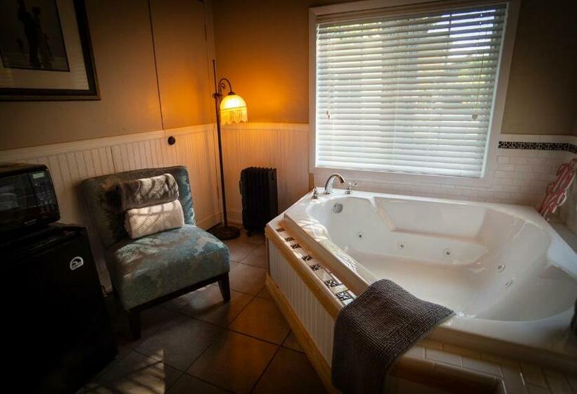오두막, Sherwood Court Cottages & Guest Rooms