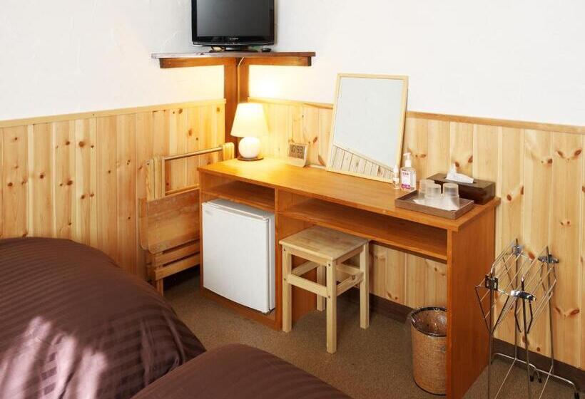 Номер Стандарт Четырехместный Совместный Санузел, Hakuba Goryu Pension Kurumi