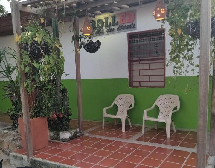 Семейный Номер, Hostal Rolled