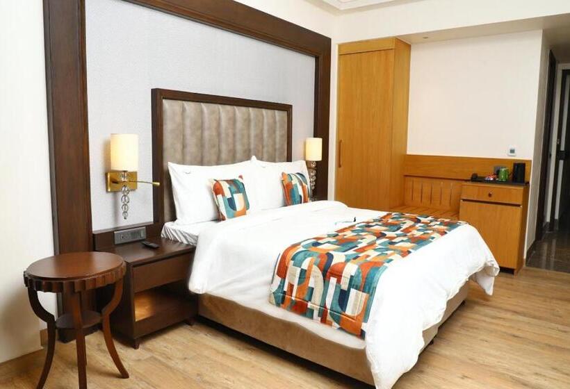 Номер Superior Кровать Кинг, Blusalzz Residence Amritsar