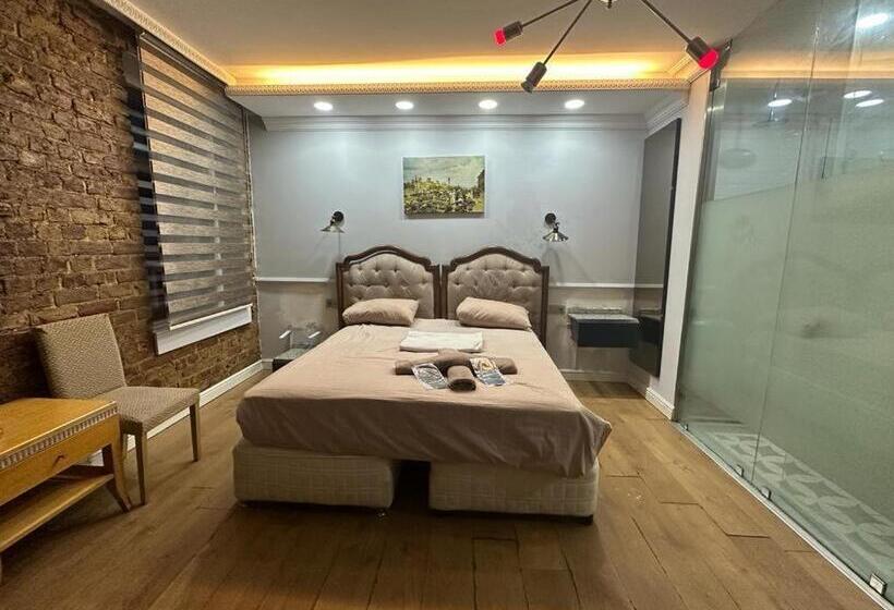标准工作室, Konak Suite İn The Bar Street
