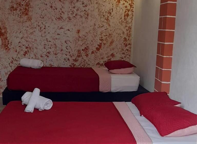 Quarto Estandar, Posada High Tide