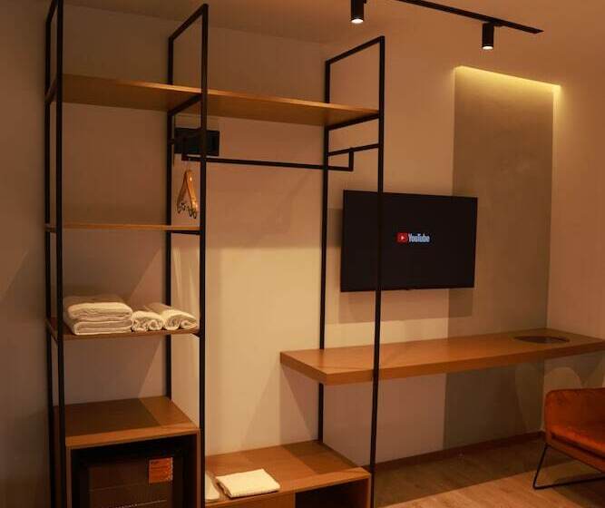 스탠다드 룸, Baz Hur Boutique