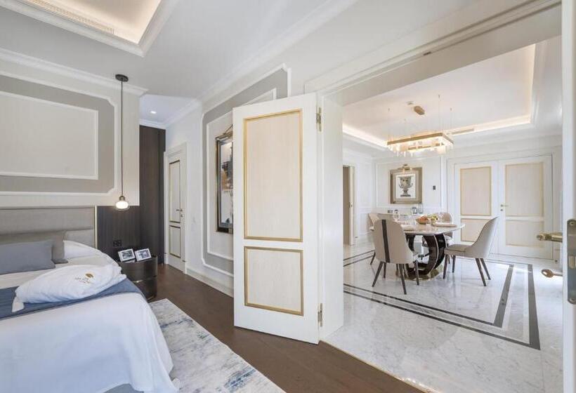 اتاق استاندارد, Royal Suite At The San Roque Club