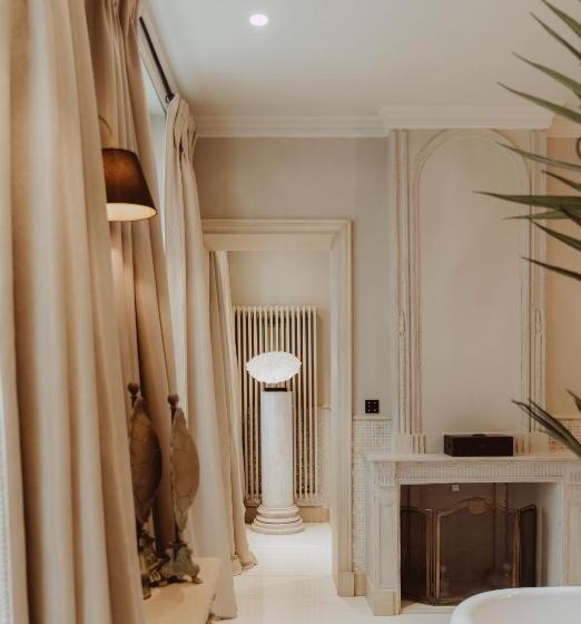 Junior Suite, Cobergher