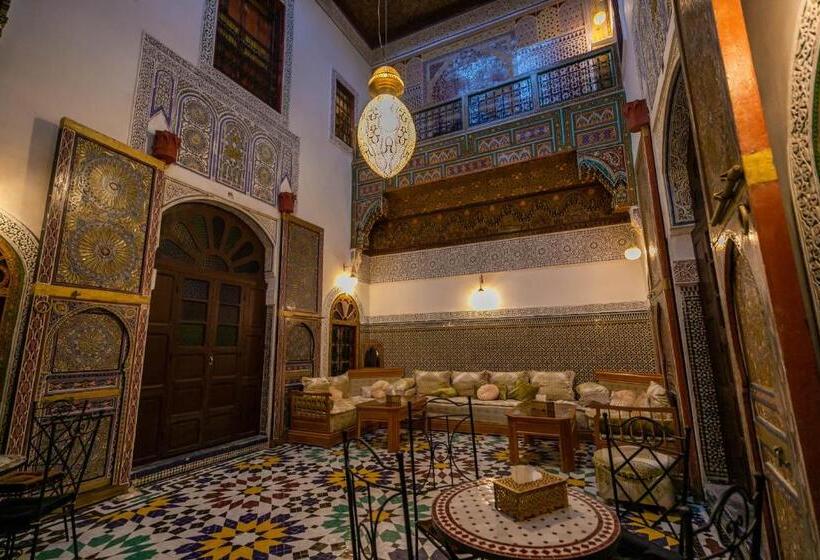 سوییت خانوادگی, Riad Qamar Fez