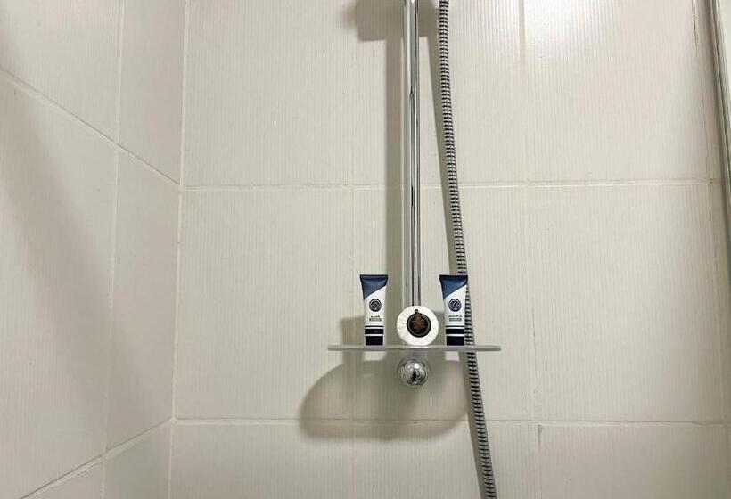 Люкс 2 Спальни, Hayatt Suites &