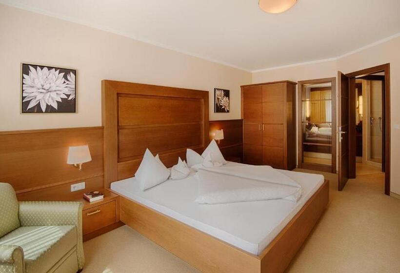 Люкс Вид на Горы, Naturhotel Molin