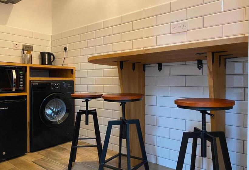 デラックススイート, Queen Street Boutique Suites